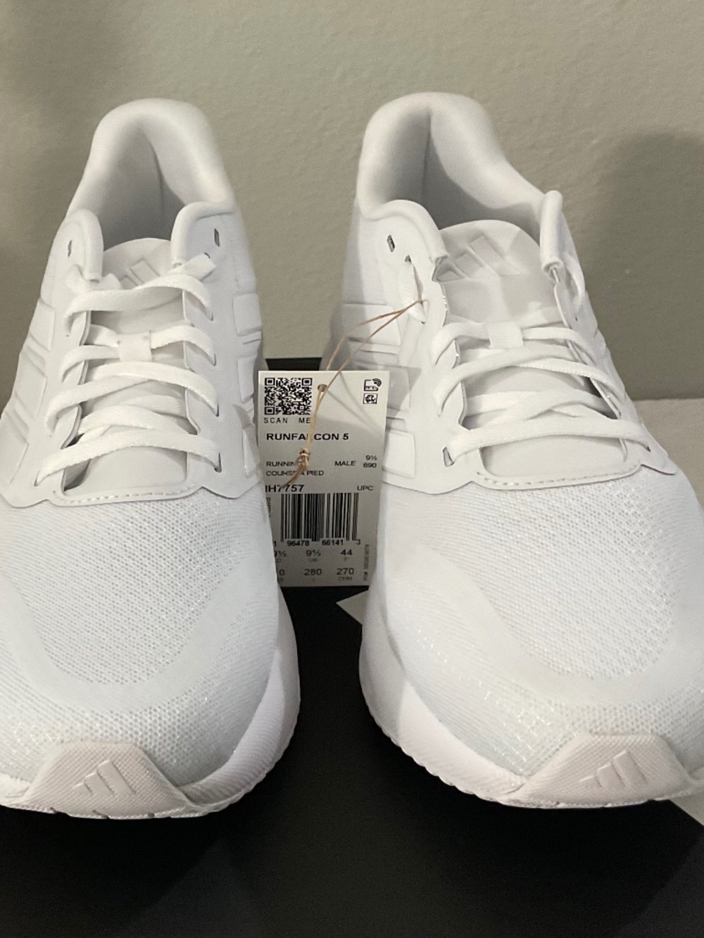 adidas men Runfalcon 5 Running Shoes.